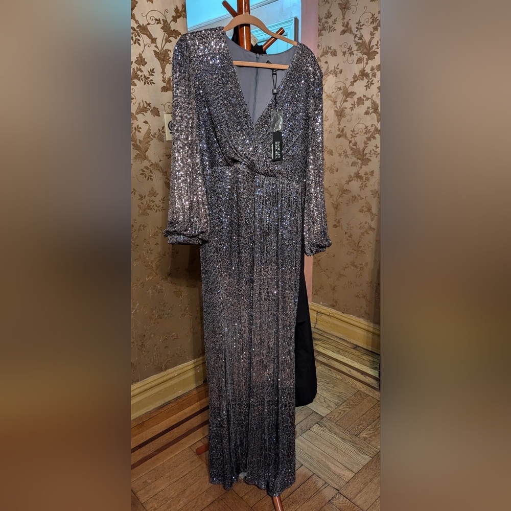 Badgley Mischka Glittering Silver Gown